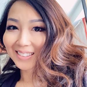 Meet your Posher, Thuy